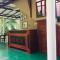 Yala River Face Inn