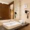 Hotel Ambassador by ACE Hotels