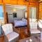 Hotel Punta Camarón Bungalows & Suites Hotel Punta Camarón Bungalows & Suites