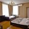Tinikos Guest House