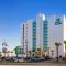 Holiday Inn Express & Suites Oceanfront Daytona Beach Shores, an IHG Hotel - دايتونا بيتش