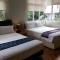 Shamrock Villas Corner OR Seaview OR Standard - Batu Feringgi