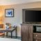 Clarion Pointe Medford