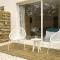 Live Hotel Boutique (Adults only)