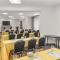 Holiday Inn Charleston-Riverview by IHG - تشارلستون