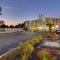 Holiday Inn - Salem, an IHG Hotel