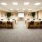 Holiday Inn Express Airport East by IHG
