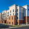 Staybridge Suites Charlottesville Airport by IHG - 夏洛茨维尔