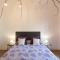 Large apartment near Politeama 2 bathrooms Up to 8 Guests
