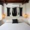 Mohave Jungle Rooms