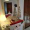 Traditional Cozy Room
