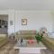 3BD Apartment in the Center - Self check in - Патра