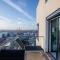 Luxury Westpark 2 Residence with Lake View - بوخارست