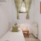 Aura Traditional Apartment