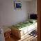 Guest house Pr Ambružarju & Apartments