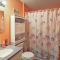 Wells Beach Cottage with Pool Access about 1 Mi to Coast - 威尔斯