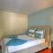 Walk to Private Beach Poolside Oasis in Pompano - Pompano Beach