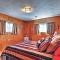 South Fork Log Cabin with Beautiful Mountain Views! - Саут-Форк