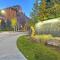 Luxury Mountain Condo with Community Perks and Shuttle - 埃文