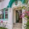 Charming Renovated Avalon Townhome, Walk to Beach! - Avalon