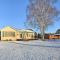 Cozy Riverfront Home with Fire Pit in Houghton Lake!