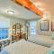 Elegant Stone Cottage Steps to Crystal Lake Beach - Beulah