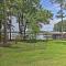 Cozy Lakefront Benton Home about 20 Mi to Shreveport! - Benton