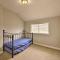 Spacious Houston Home about 16 Mi to NRG Stadium!