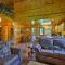 Dream Valley Mountain View Cabin with Covered Porch! - Mountain View