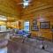 Dream Valley Mountain View Cabin with Covered Porch! - Mountain View