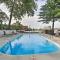 Branson Cottage with Pool Access about 2 Mi to the Strip - برانسون