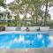 Branson Cottage with Pool Access about 2 Mi to the Strip - برانسون