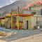 Lava Hot Springs Studio - Walk to Portneuf River!