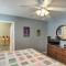 Chic St Simons Townhome with Patio and Pool Access! - Island Retreat