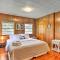 Wawayanda House on 62 Acres - Multiple Fireplaces! - 米德尔敦