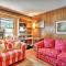 Wawayanda House on 62 Acres - Multiple Fireplaces! - 米德尔敦