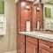 Wasatch R and R Townhome with Grill about 11 Mi to Alta!