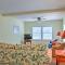 Secluded and Quiet Coastal Home 1 Mile to Boat Ramp
