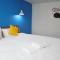 Tiya House Rooms & Cafe