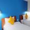Tiya House Rooms & Cafe