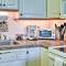 Colorful Virginia Beach Studio - Steps to Beach!