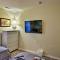 5 Mi to Disney Emerald Island Resort Condo!