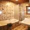The Seefeld Retreat - Central Family Friendly Chalet - Mountain Views