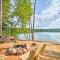Lakefront Cabin with Private Dock and Beach! - 马尼斯蒂克
