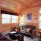 Upscale Fryeburg Cabin Hot Tub and Billiards Table!