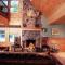 Upscale Fryeburg Cabin Hot Tub and Billiards Table!