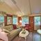Pine Cottage Duplex with Deck Walk to State Park! - افرايم