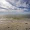 Sanibel Island Studio Pool Access, Walk to Beach