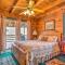 Serene Cabin in the Smokies with 2 Decks and Hot Tub!