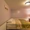 Cozy Union Pier House with Hot Tub, Deck and Backyard!